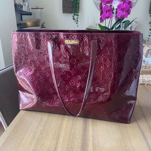 LOUIS VUITTON Wilshire GM Monogram Vernis Tote Bag Burgundy - Picture 1 of 12